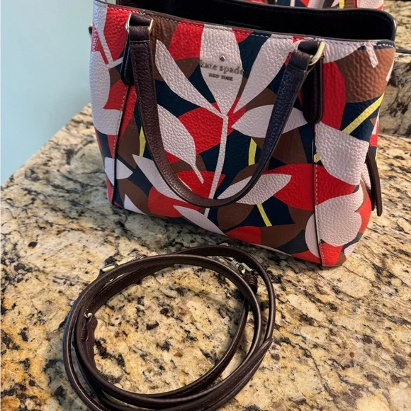 Kate Spade floral pebble leather purse - Picture 6 of 8